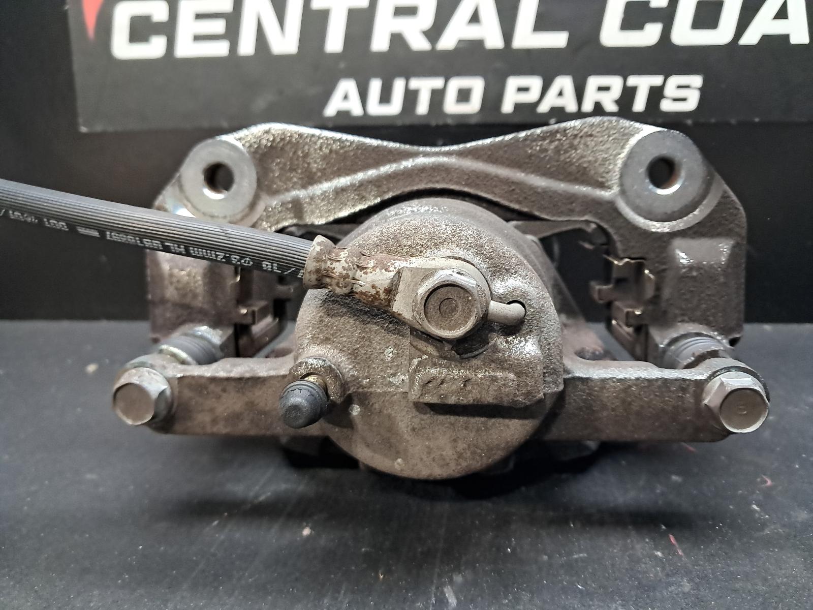 View Auto part Caliper Toyota Tarago 2016