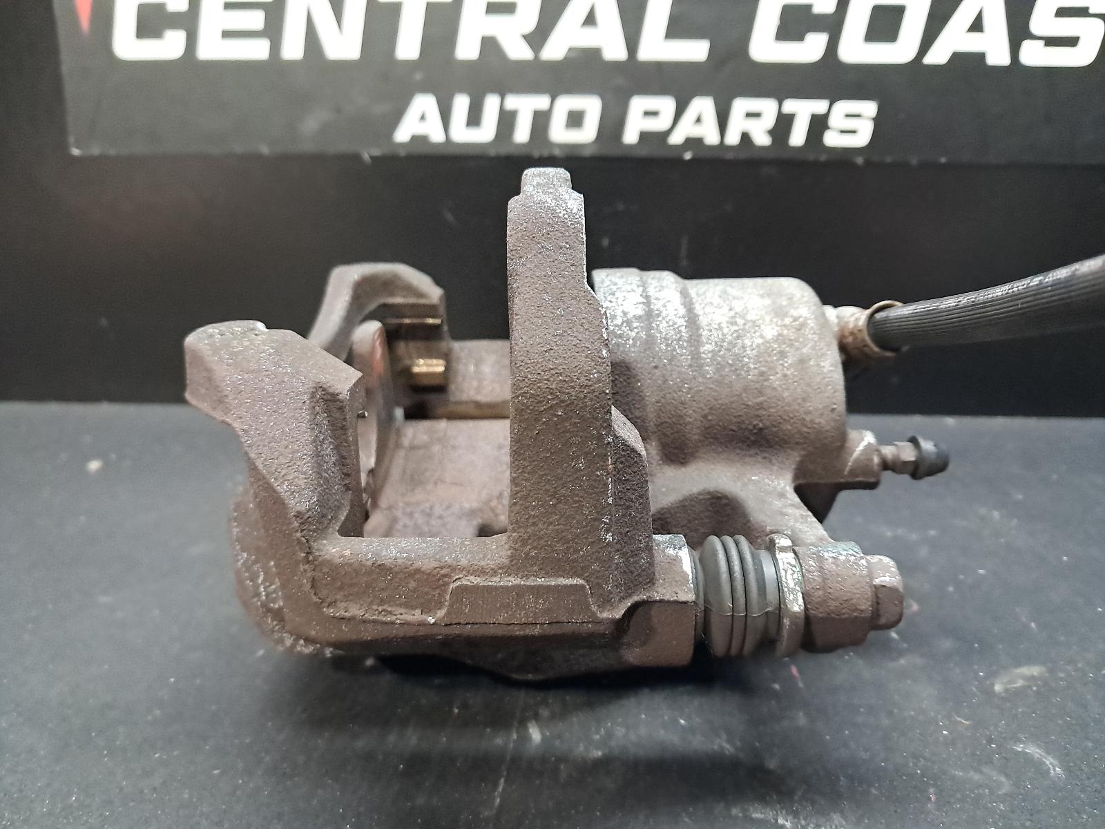 View Auto part Caliper Toyota Tarago 2016