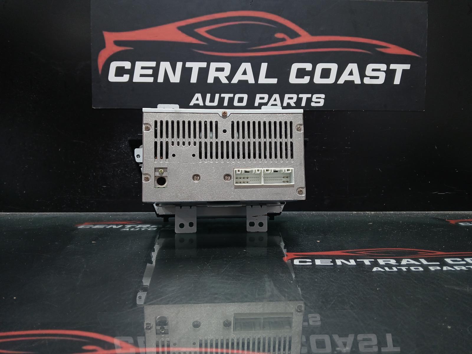 2014 Hyundai Ix35 Radio/Cd/Dvd/Sat/Tv View Auto part Radio/Cd/Dvd/Sat/Tv Hyundai Ix35 2014