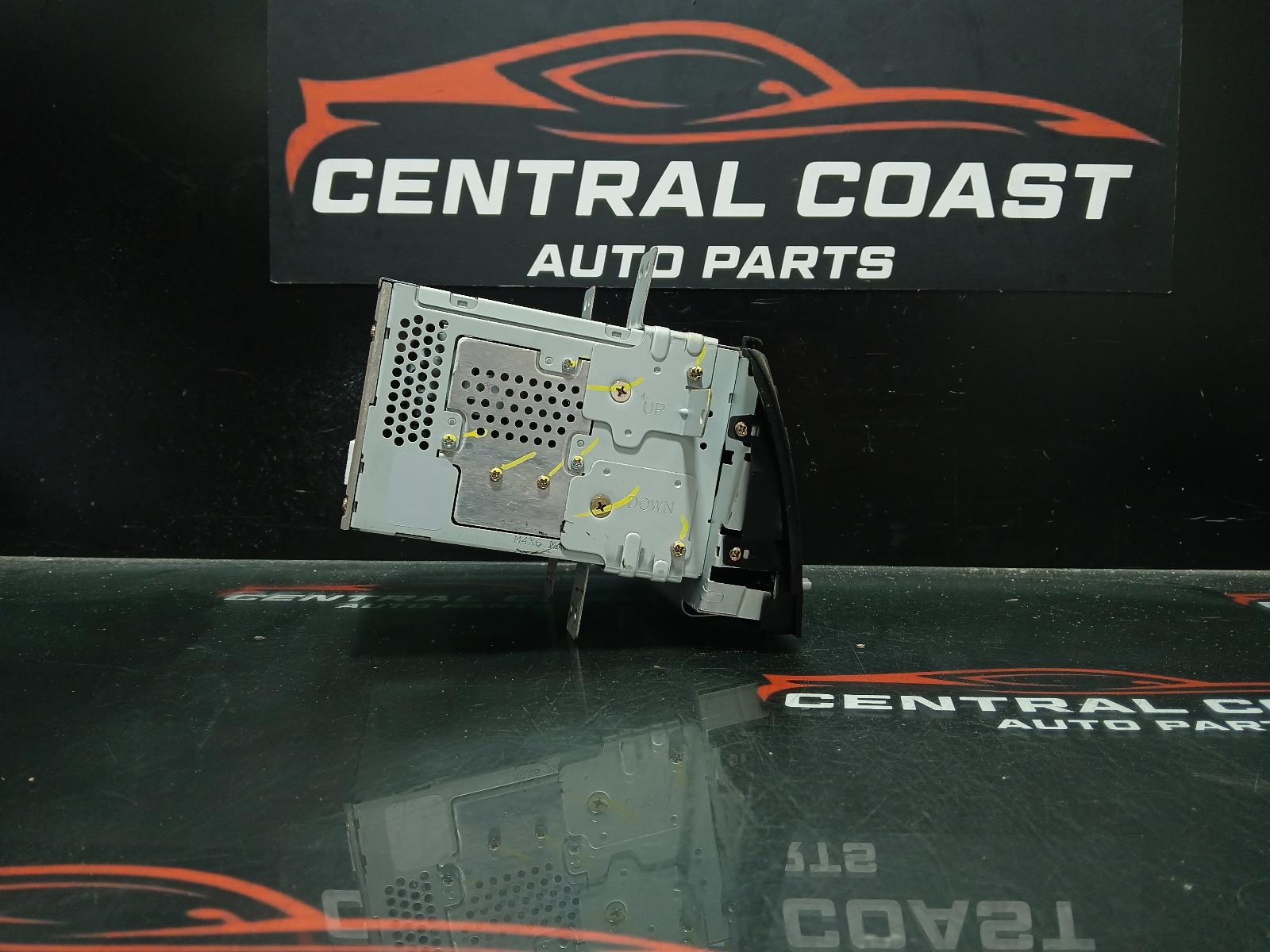 2014 Hyundai Ix35 Radio/Cd/Dvd/Sat/Tv View Auto part Radio/Cd/Dvd/Sat/Tv Hyundai Ix35 2014