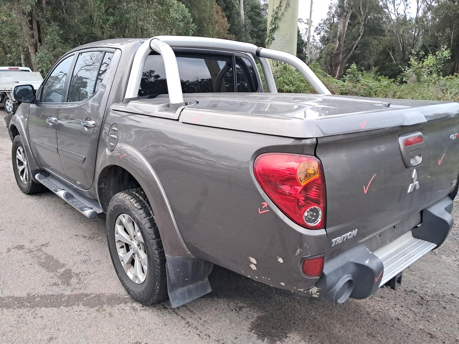 2013 Mitsubishi Triton Abs Sensor View Auto part Abs Sensor Mitsubishi Triton 2013