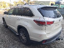 View Auto part Rear Spoiler Toyota Kluger 2014