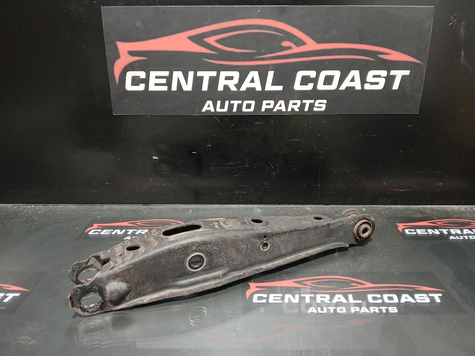 1999 Lexus Is200/is300 Right Rear Trailing Arm View Auto part Right Rear Trailing Arm Lexus Is200/is300 1999