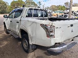 View Auto part Wheel Standard/Steel Mitsubishi Triton 2017