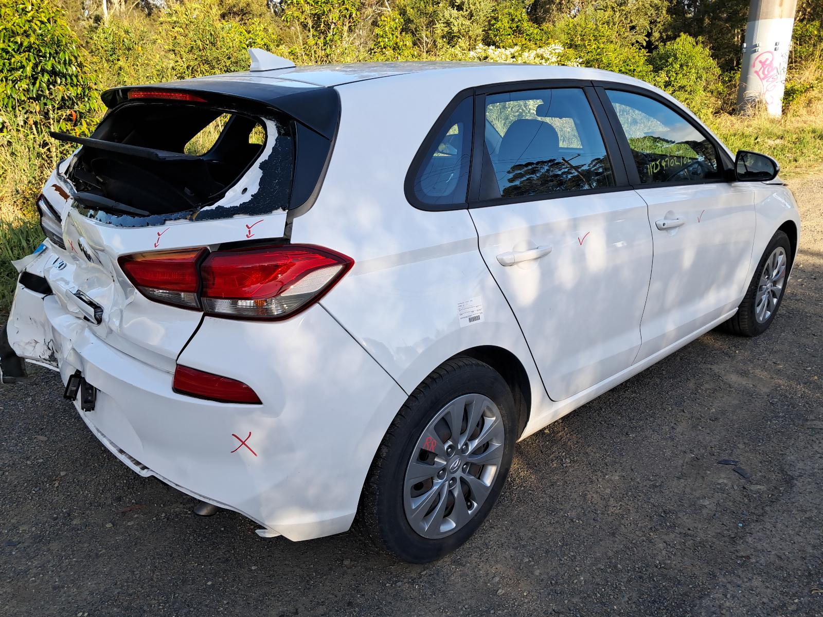 View Auto part Side Step/Skirt Hyundai I30 2019