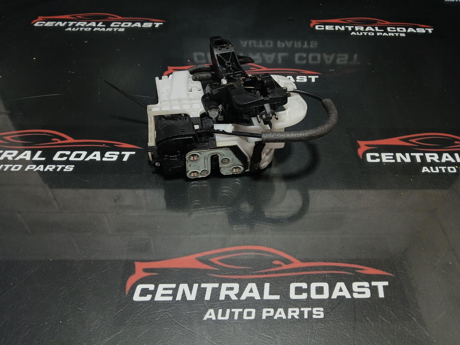 View Auto part Door/Boot/Gate Lock Hyundai Ix35 2014