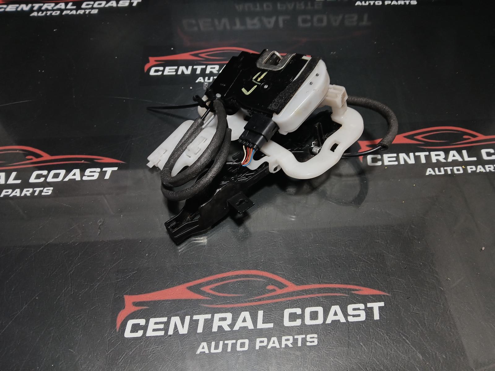 View Auto part Door/Boot/Gate Lock Hyundai Ix35 2014
