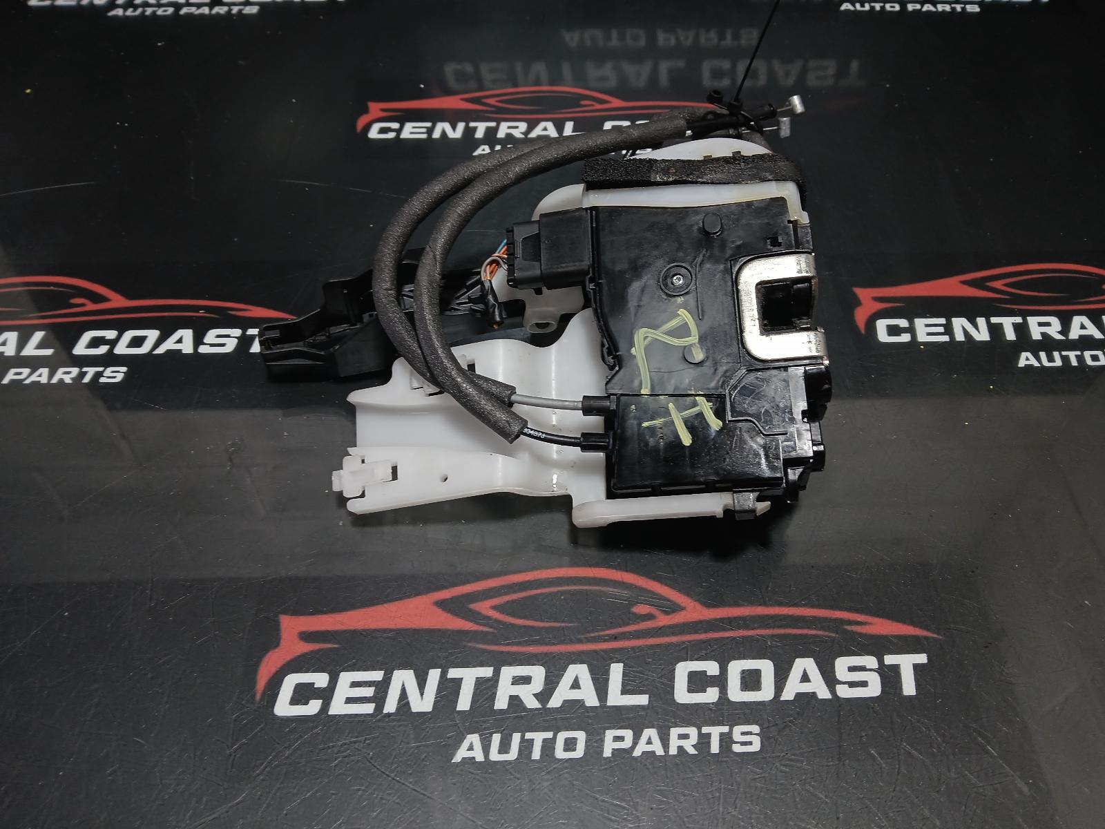 View Auto part Door/Boot/Gate Lock Hyundai Ix35 2014