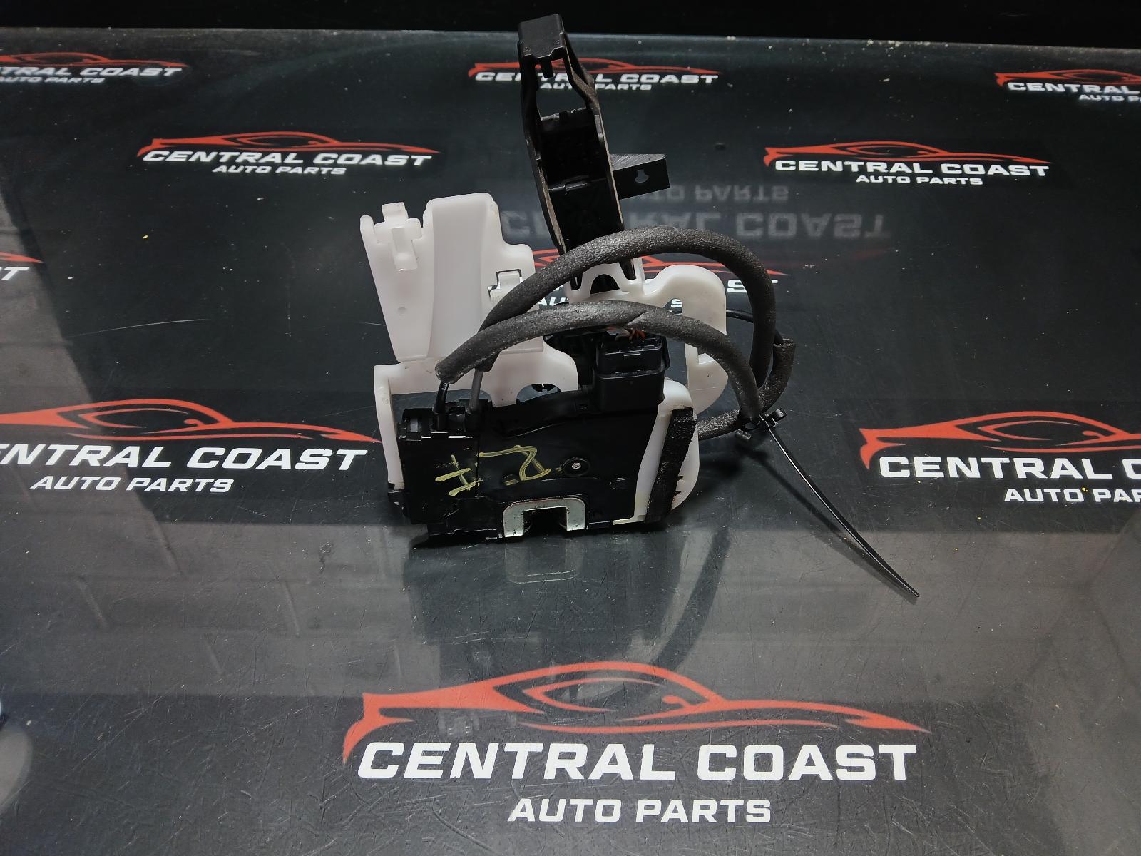 View Auto part Door/Boot/Gate Lock Hyundai Ix35 2014