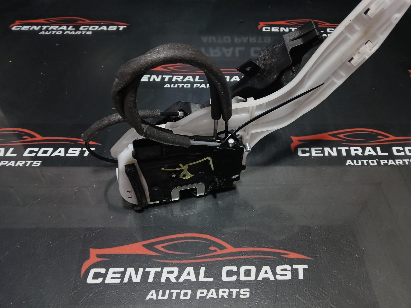 2014 Hyundai Ix35 Door/Boot/Gate Lock View Auto part Door/Boot/Gate Lock Hyundai Ix35 2014