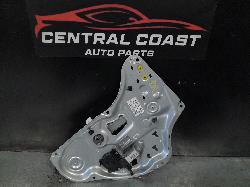 View Auto part Right Rear Wnd Reg/Motor Hyundai Ix35 2014