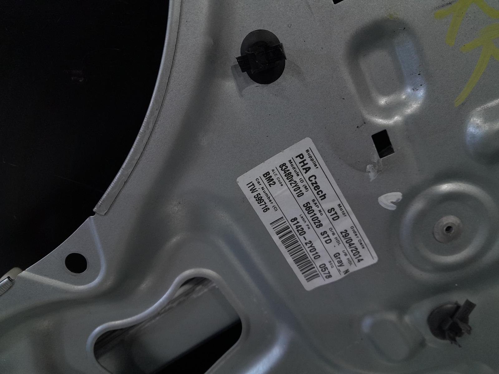 2014 Hyundai Ix35 Right Rear Wnd Reg/Motor View Auto part Right Rear Wnd Reg/Motor Hyundai Ix35 2014