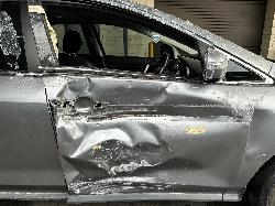 View Auto part Radiator Mazda Cx7 2010