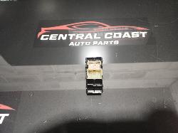 View Auto part Pwr Dr Wind Switch Kia Cerato 2019