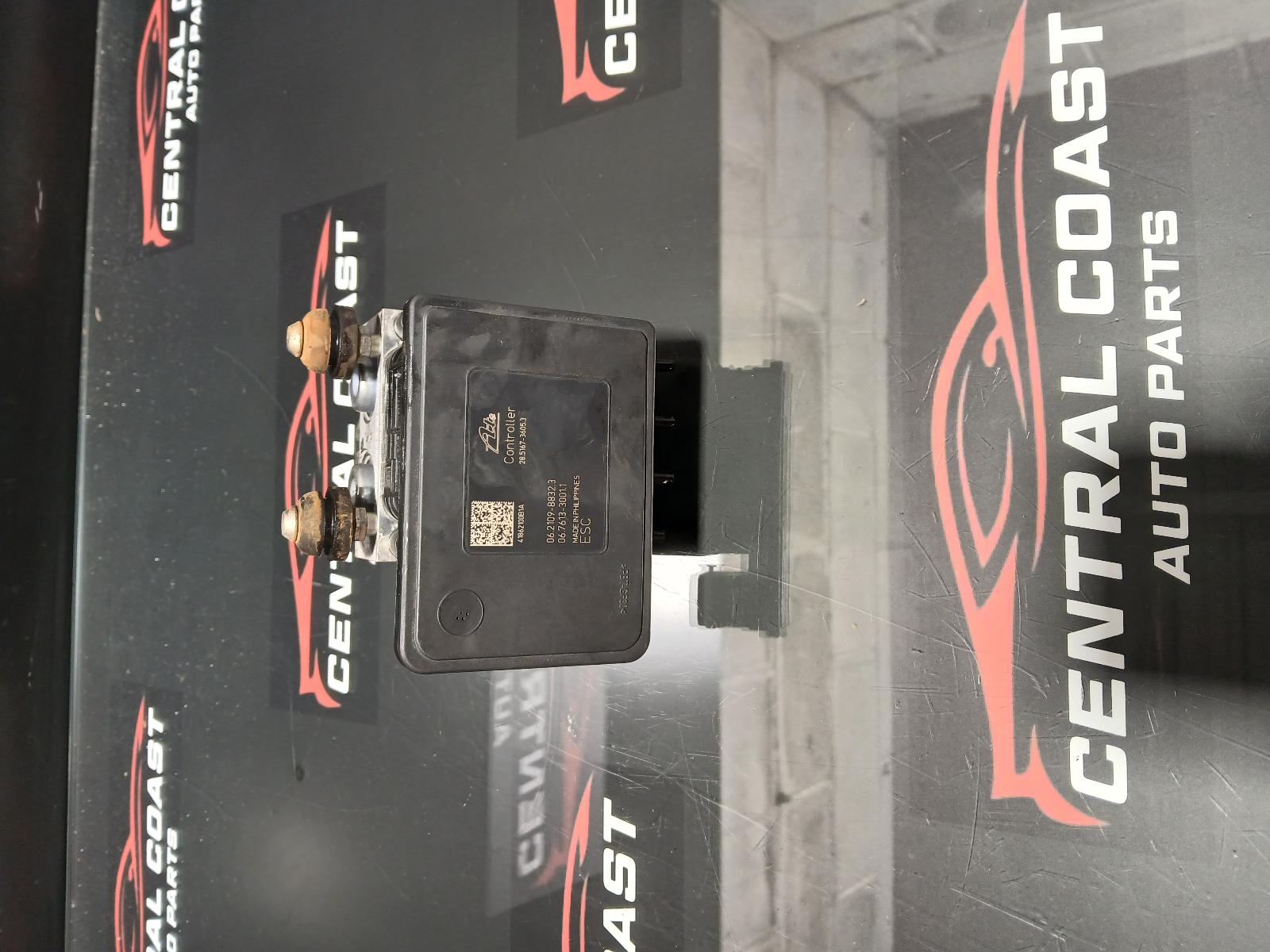 2019 Kia Cerato Abs Pump/Modulator View Auto part Abs Pump/Modulator Kia Cerato 2019